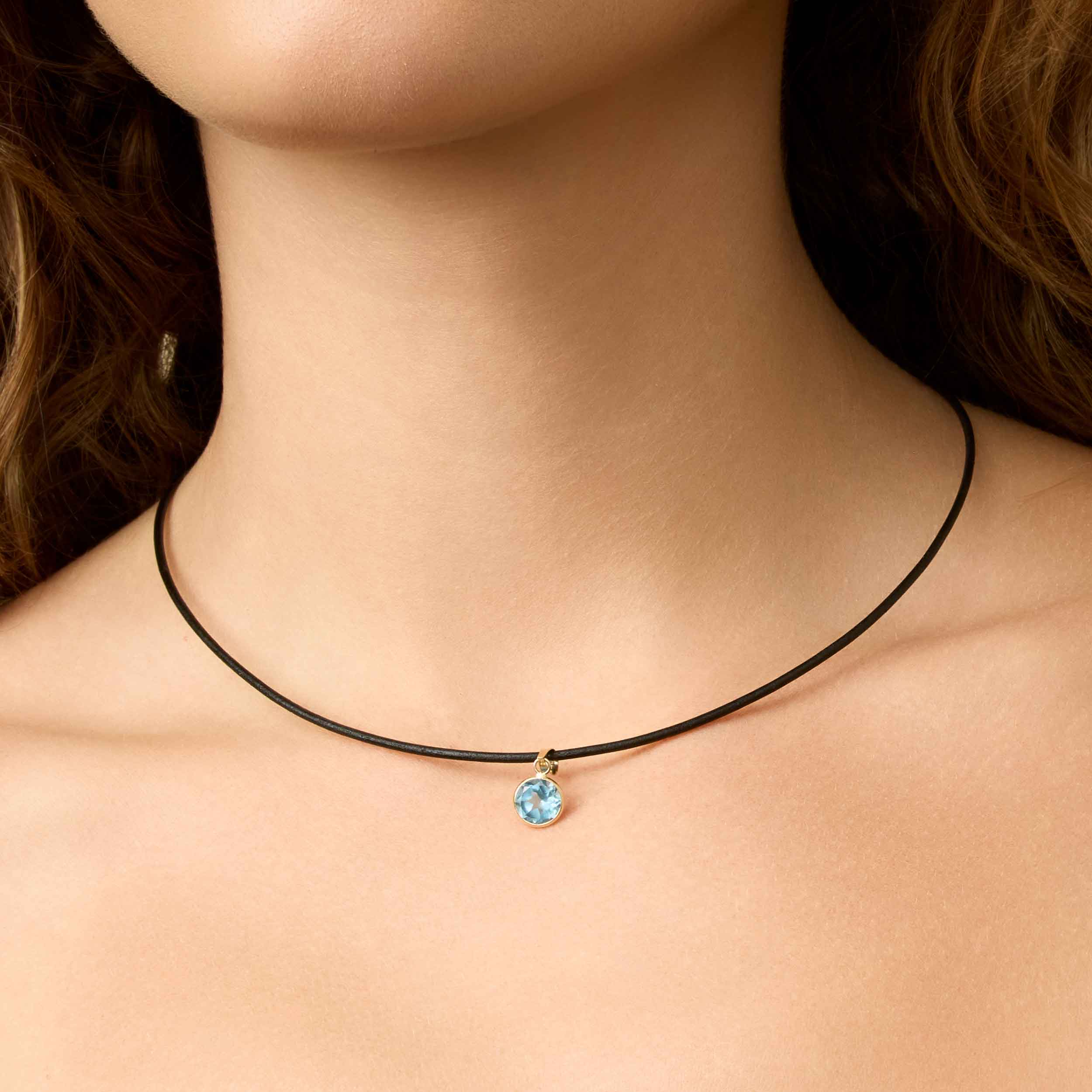 #color_Yellow Gold, Blue Topaz