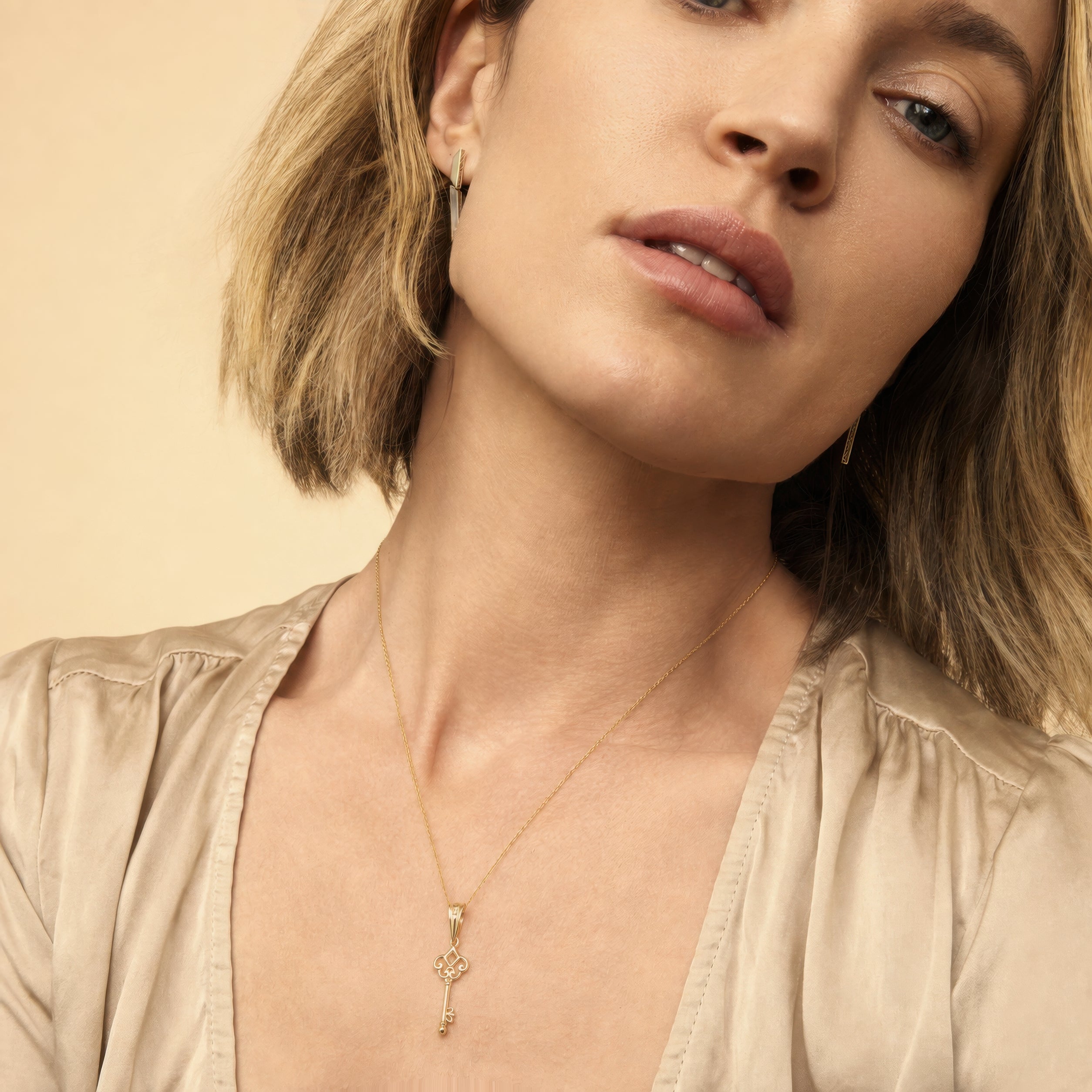 Marquise Pendant Necklace