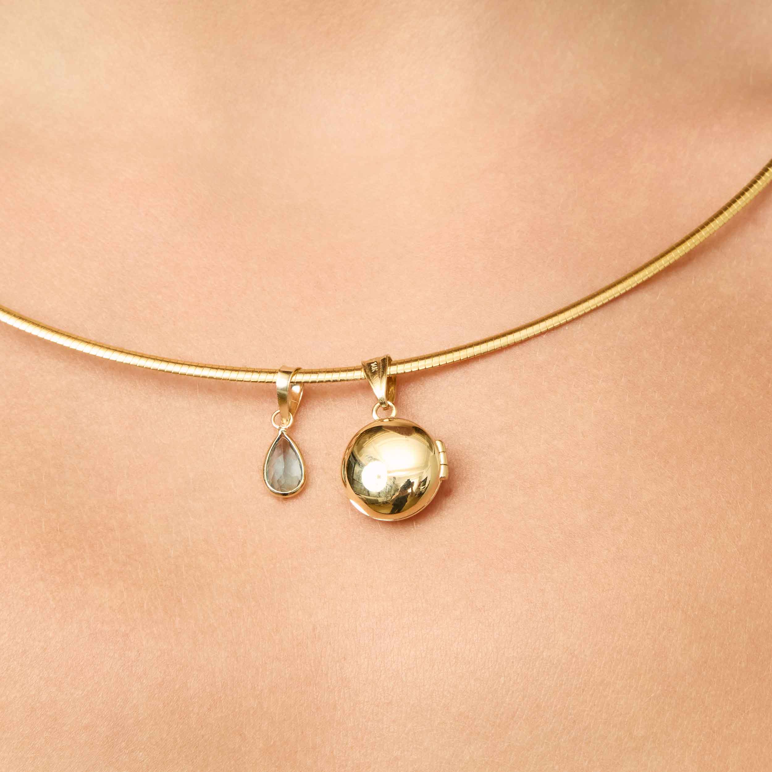 Lock It Up Round Locket