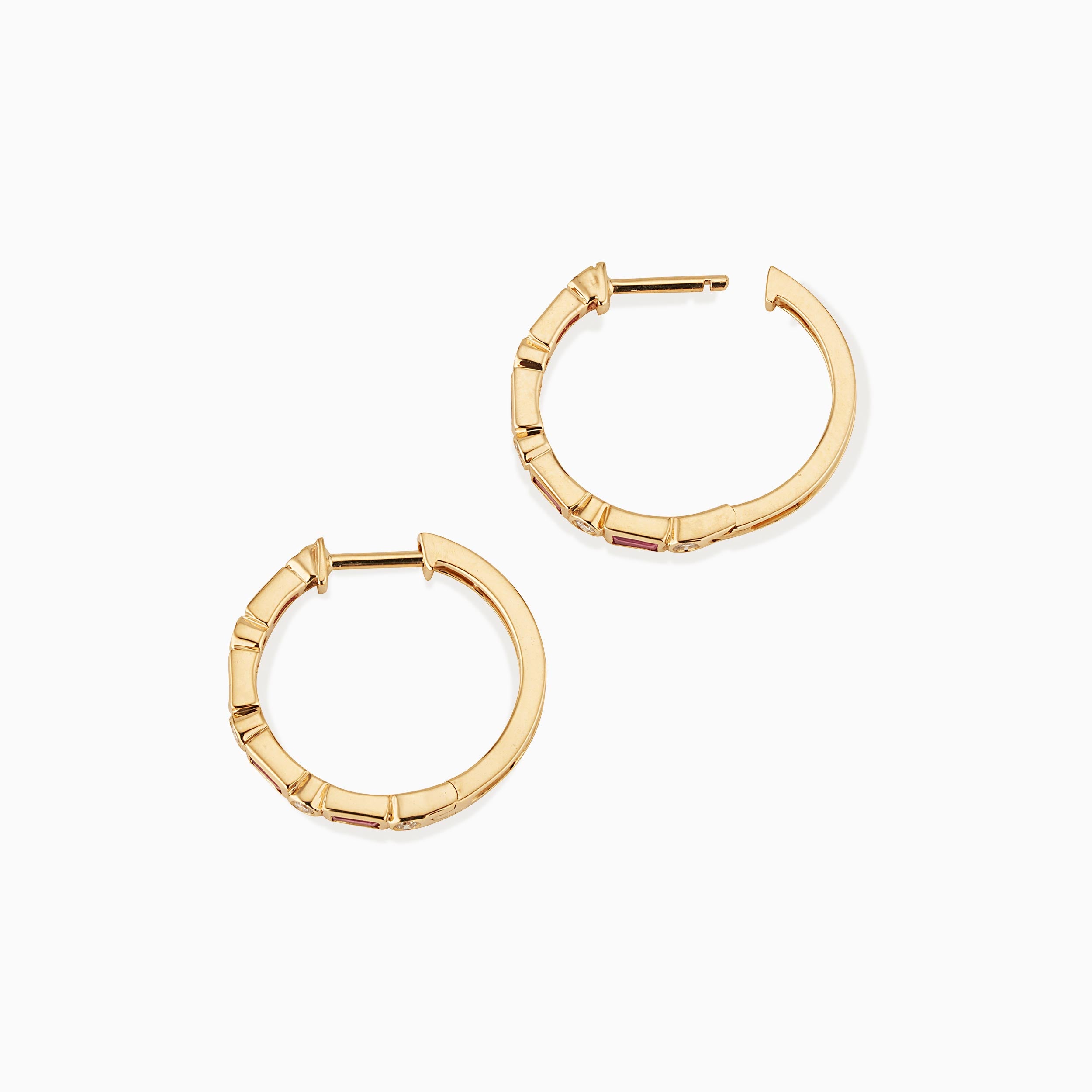 #color_Yellow Gold, Ruby, Natural Diamonds