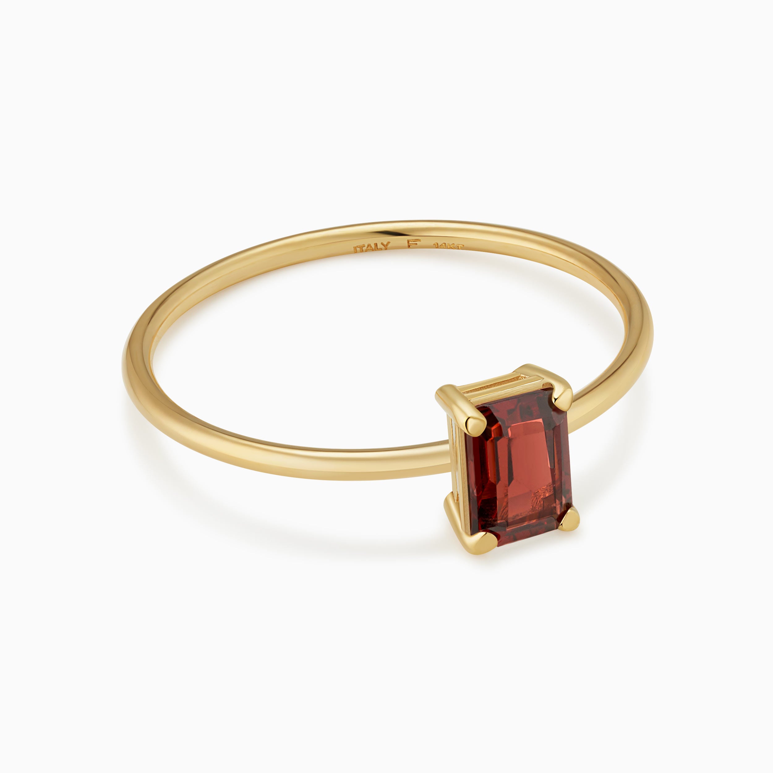 #color_Yellow Gold, Garnet