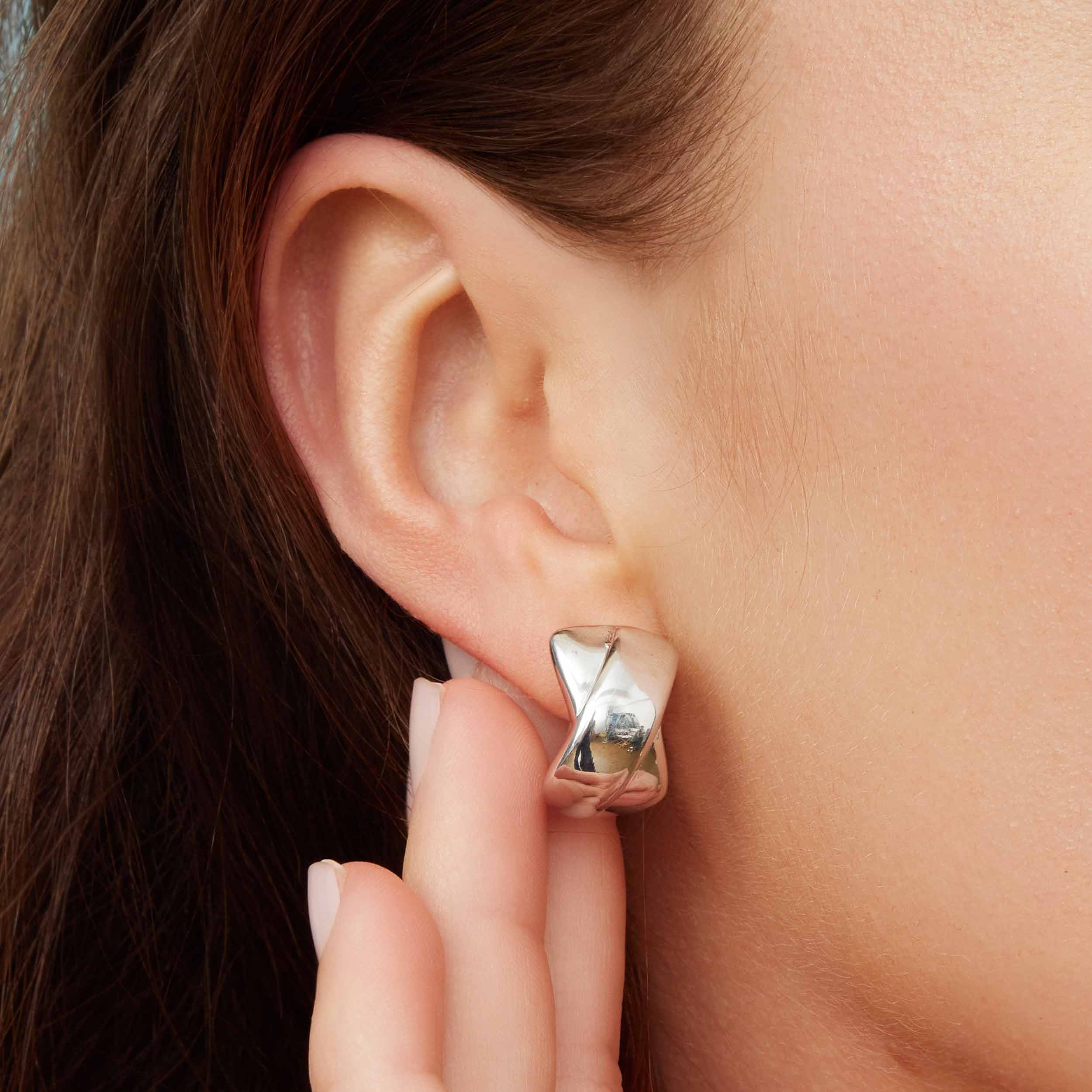 Kisses Drop Earrings