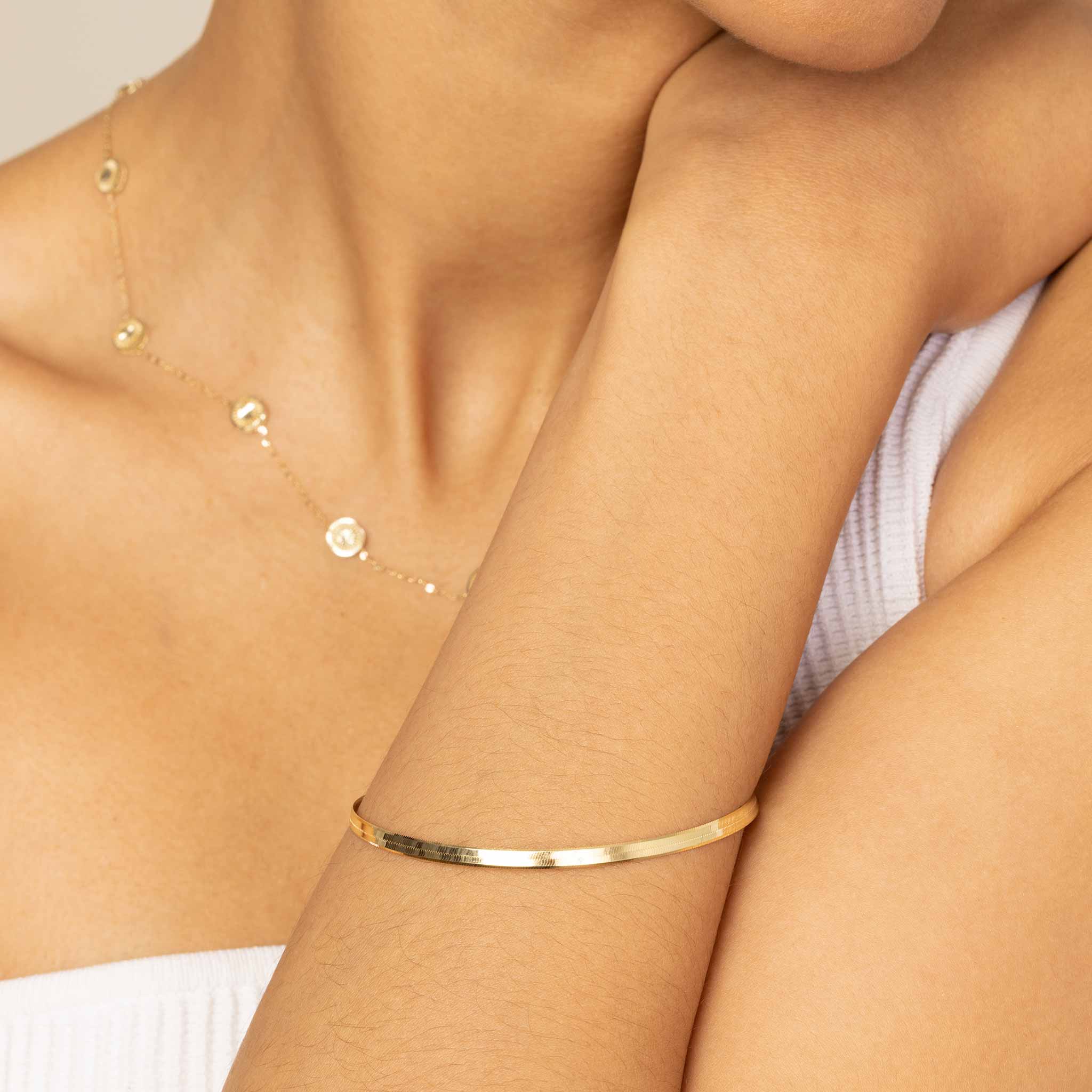 #color_Yellow Gold