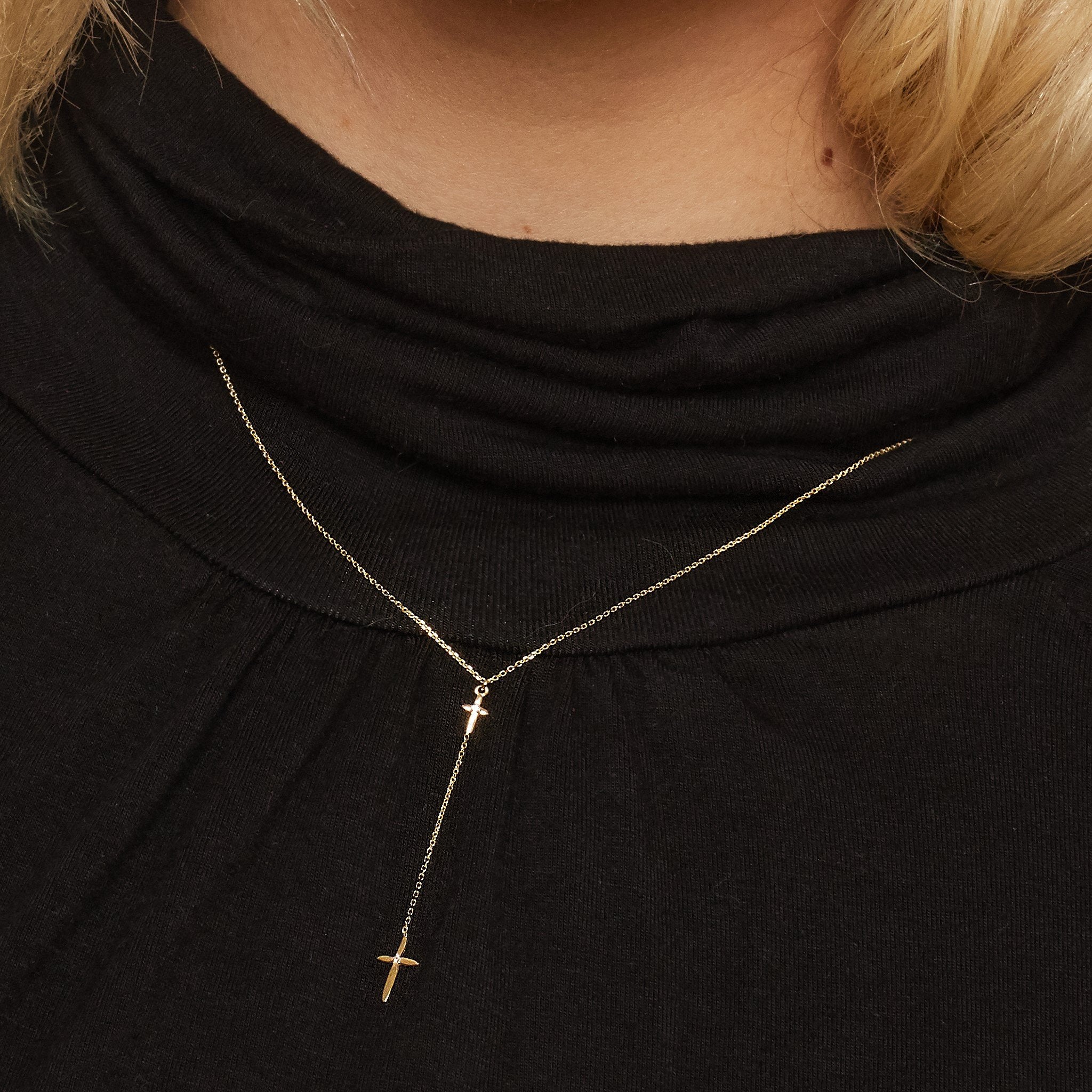 #color_Yellow Gold, White Topaz