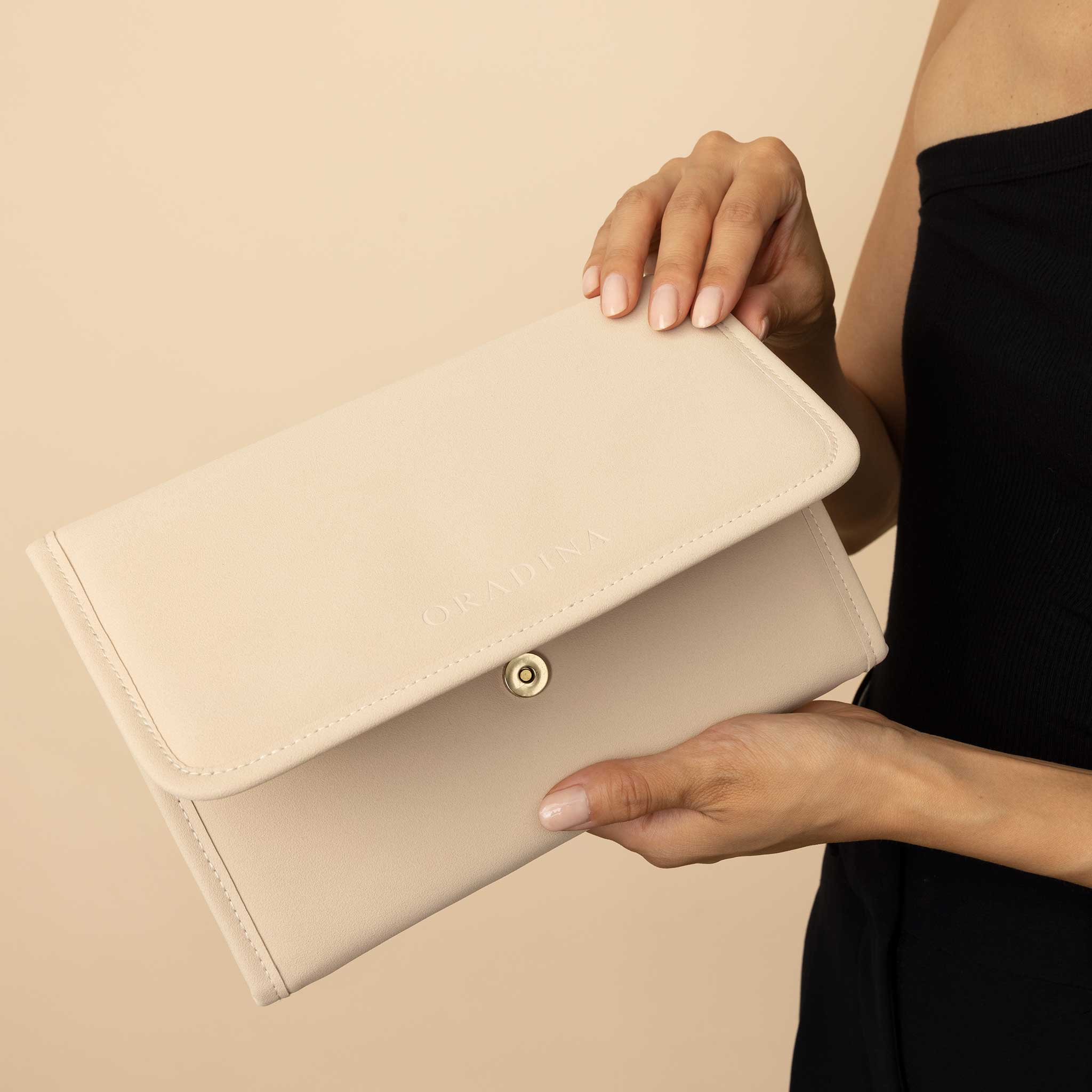 #color_Beige