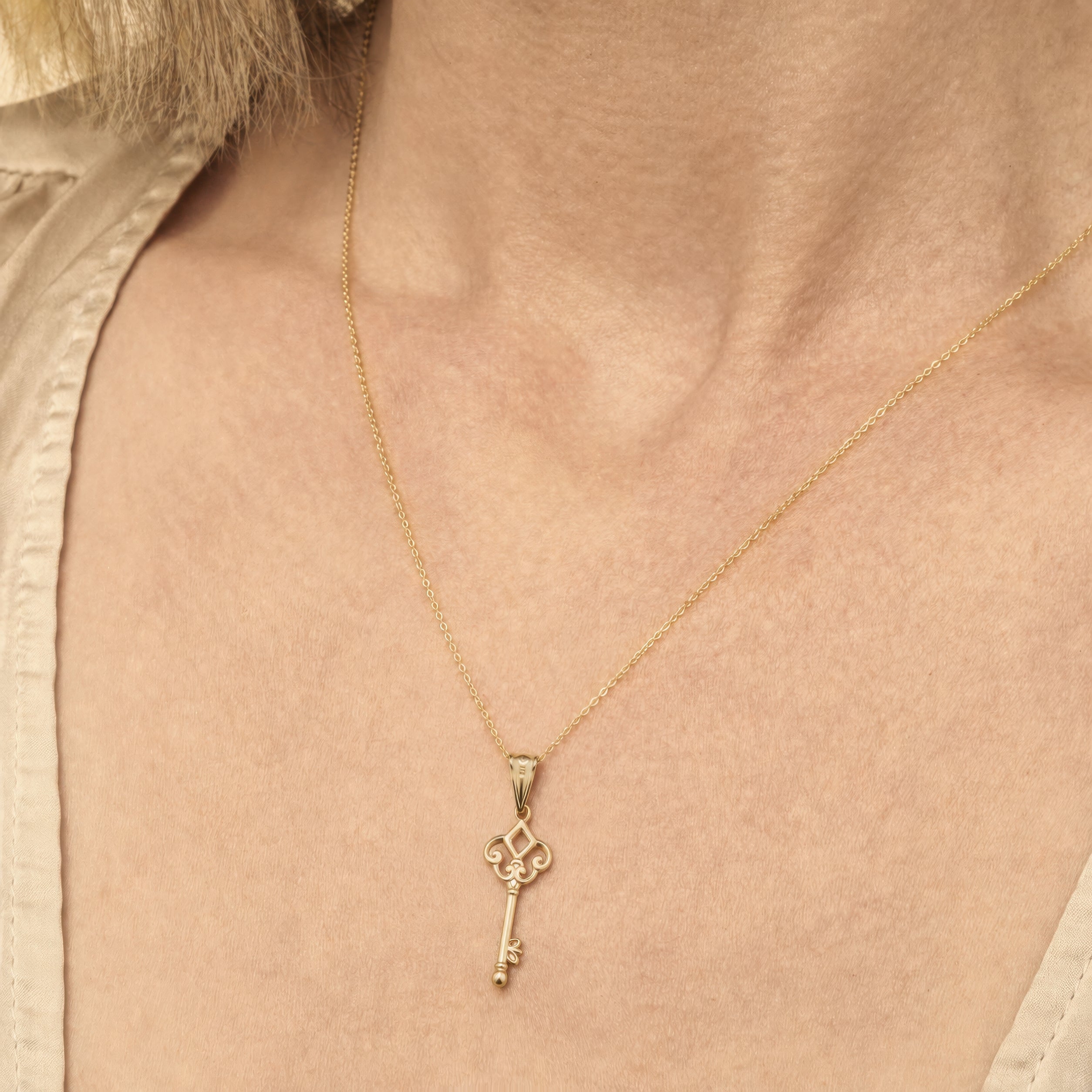 Marquise Pendant Necklace