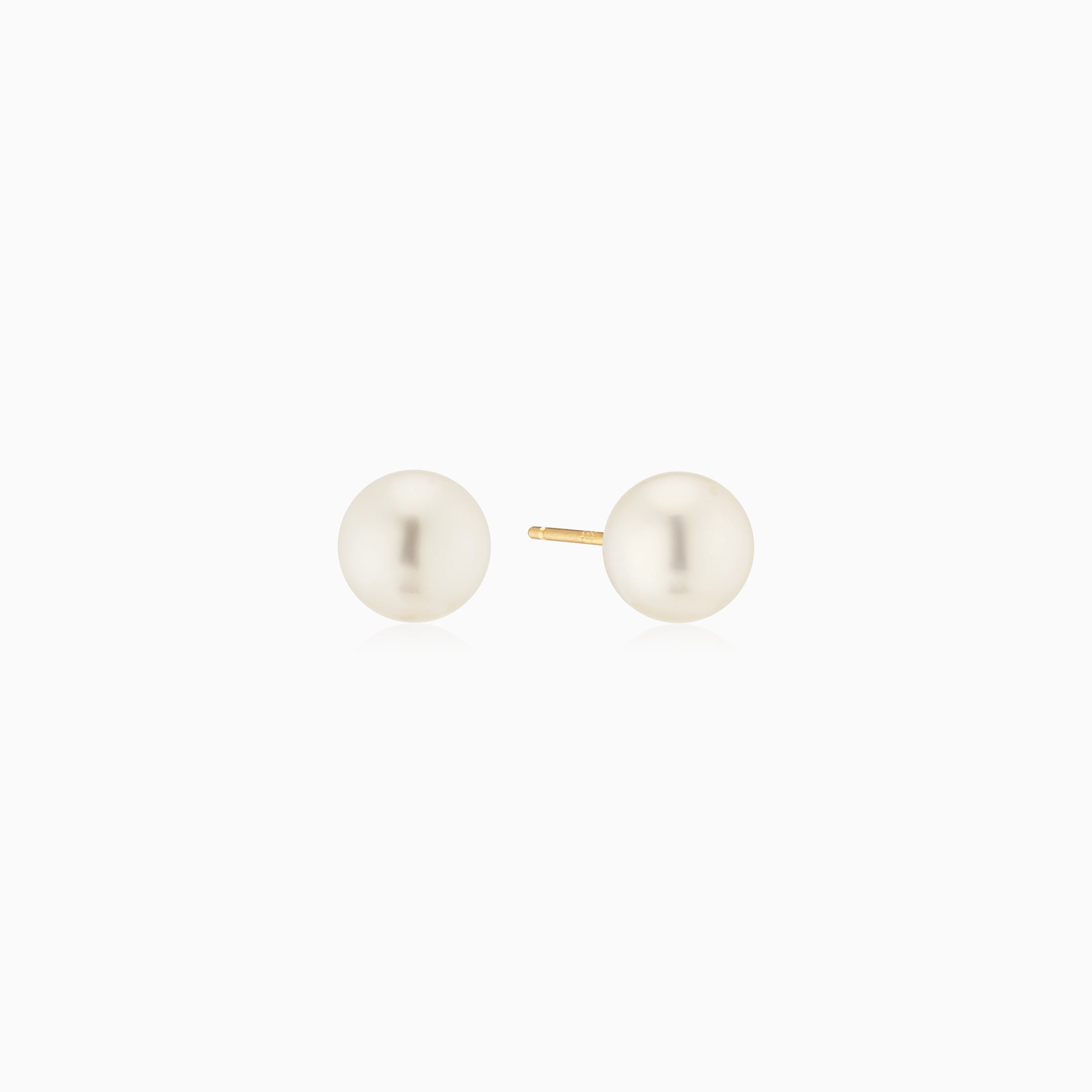 Princess Pearl Studs