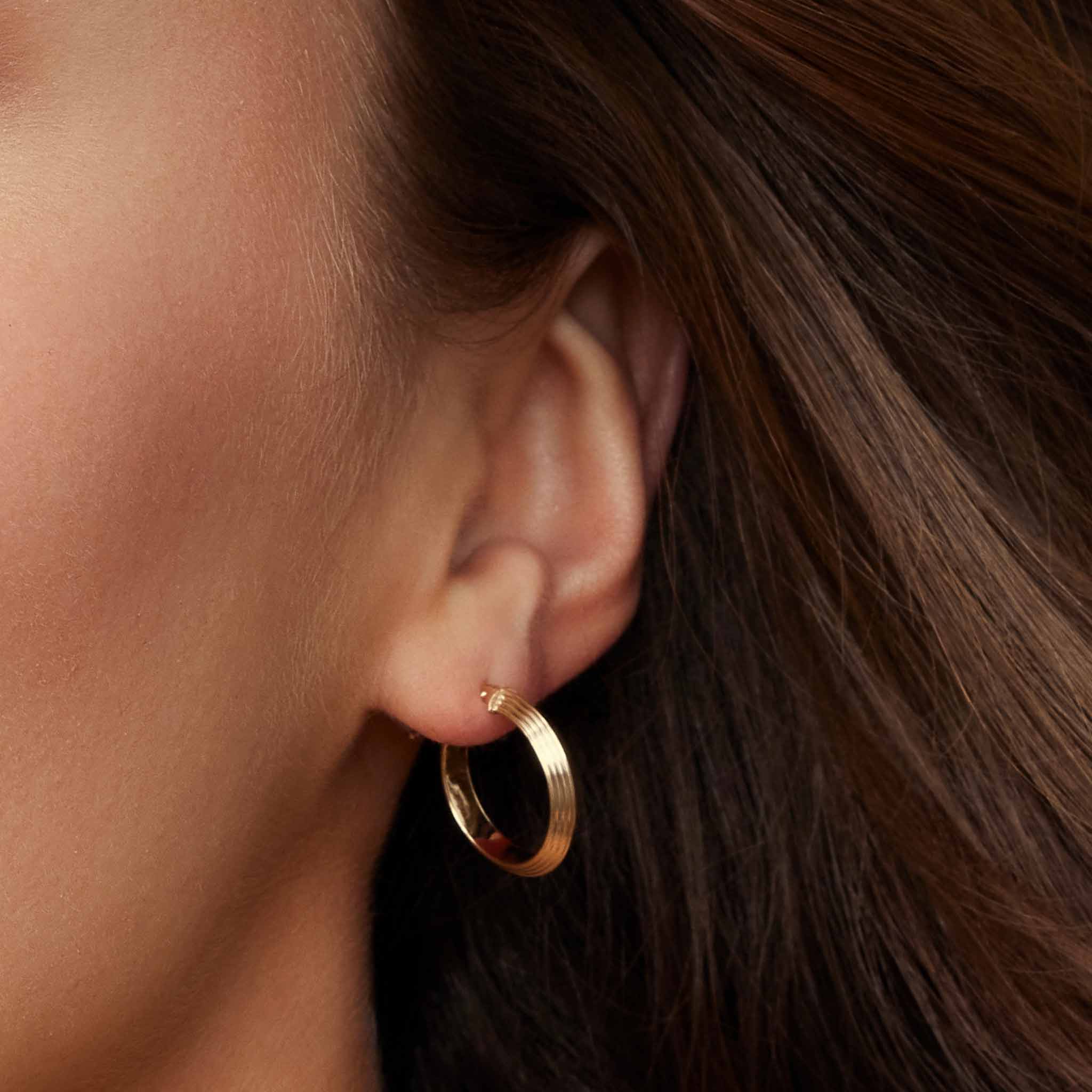 Knife Edge Midi Hoops