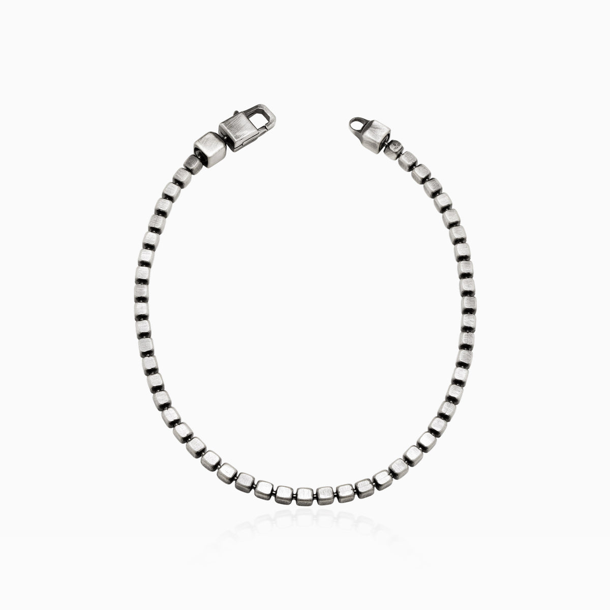 #color_oxidized silver
