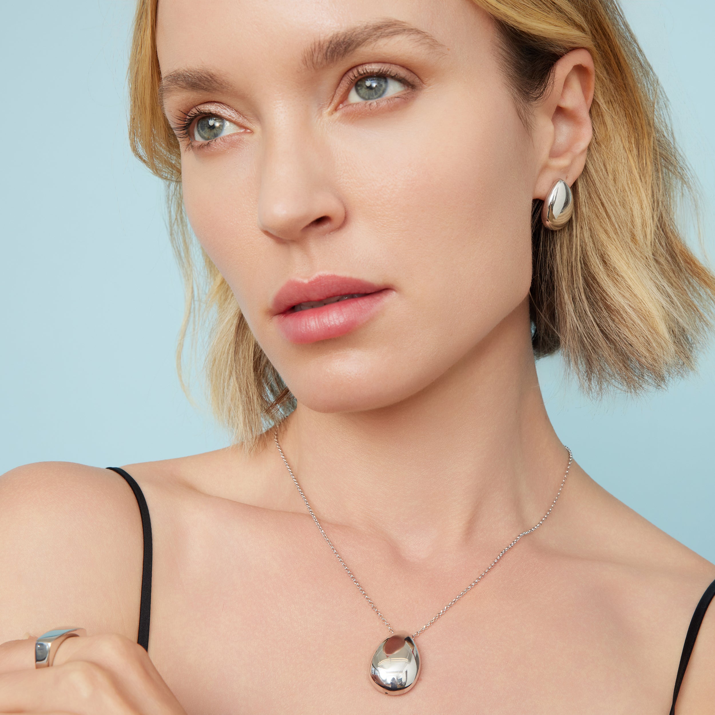 Reflection Studs