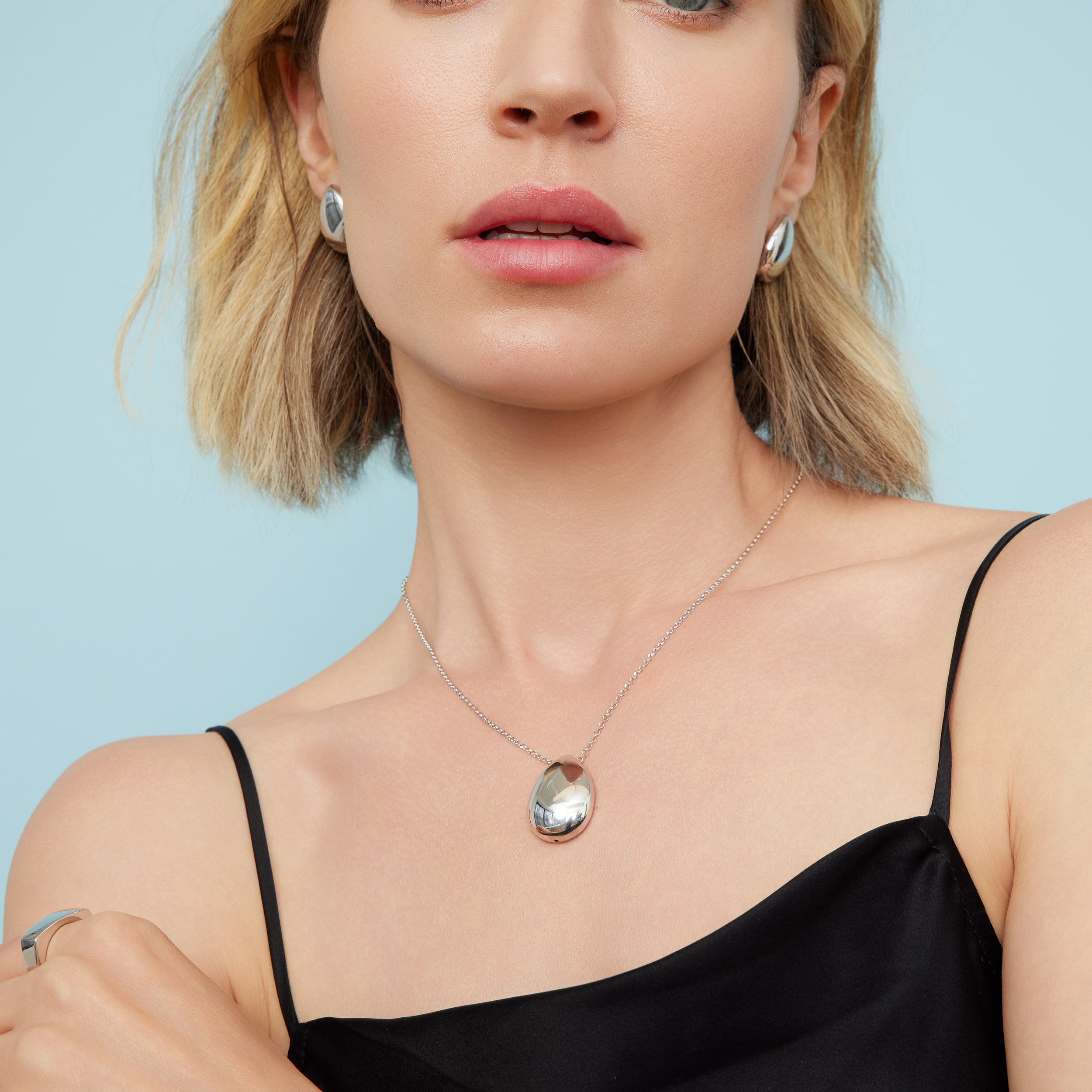 Reflection Studs