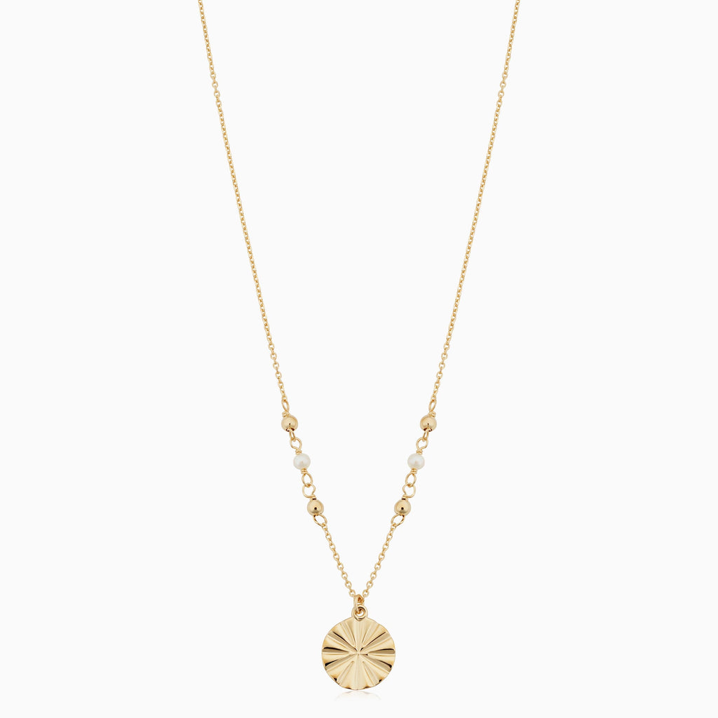 Pearl of a Girl Pendant Necklace